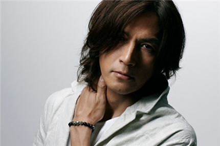 稲葉浩志 49 wwww氷室京介 53 wwwww 画像 2chまとめ 読み物 長編 名作 2monkeys Jp 稲葉浩志 49 wwww氷室京介 53 wwwww 画像 2chまとめ 読み物 長編 名作 2monkeys Jp
