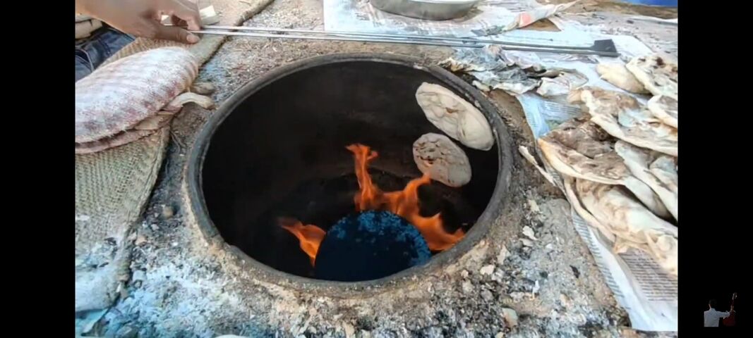 閉店のため】ナンやチキンを焼くタンドールを売ります。取りに来て