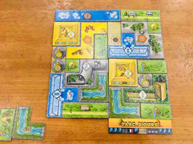 ラスベガス ボドゲの旅 4 ミープル型のくりぬき壁 豊富なライブラリが迎えてくれるボドゲカフェ ミープルビル Meepleville 北米発おかん家のゆるいボードゲームブログ