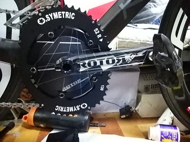 オーシンメトリック2014だ!O,SYMETRIC : アウトドア派のフリ オーシンメトリック2014だ!O,SYMETRIC : アウトドア派のフリ