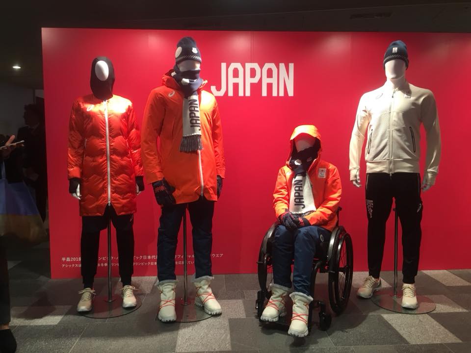 現物 2018年の平昌オリンピックピック冬季大会記念品 聖火