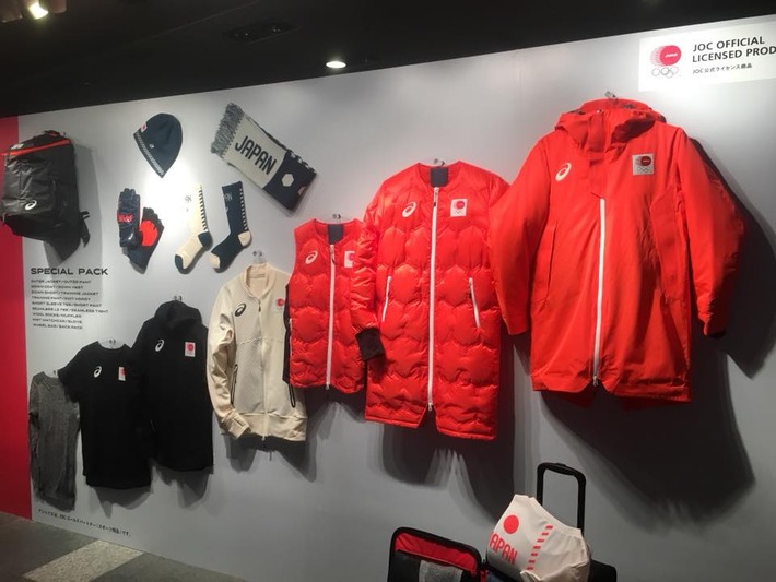 171101_asics_02