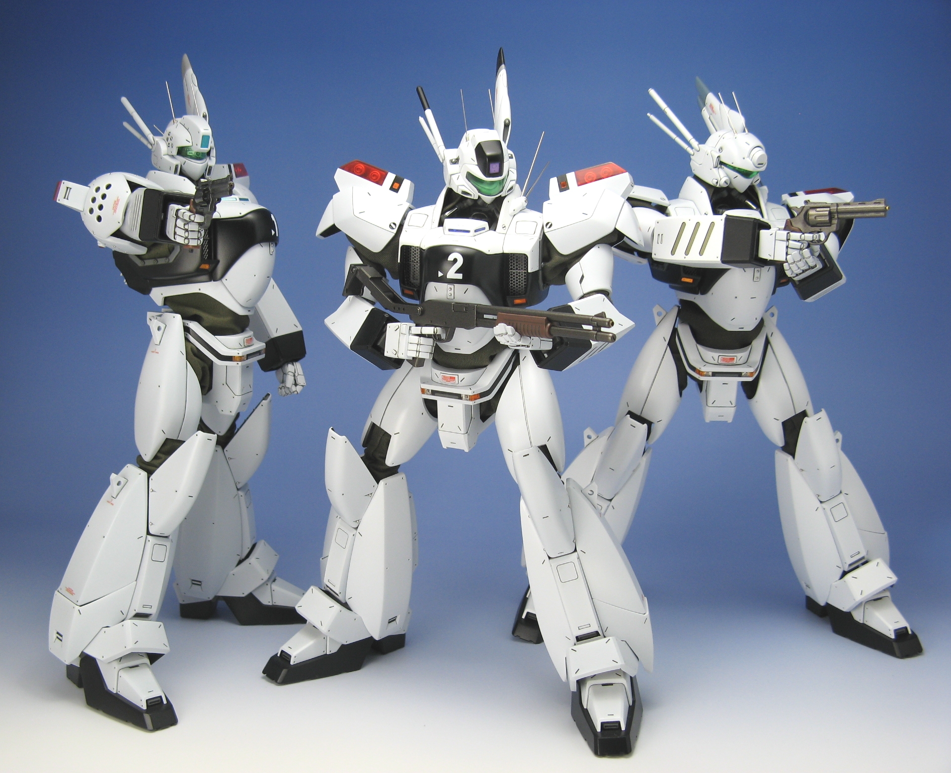 MG イングラム1号機 2号機３号機＋グリフォン2種　塗装完成品　まとめ売り MGイングラム一号機完成してた | ジオン驚異のメカニズム