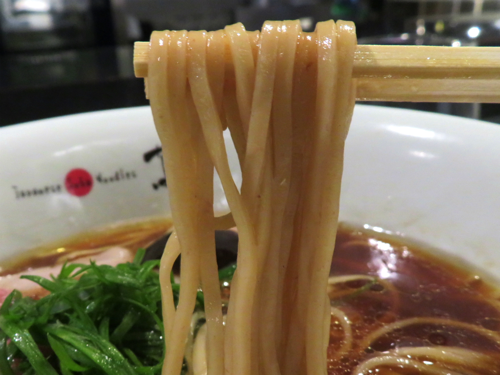 Japanese Soba Noodles 蔦 代々木上原 醤油ラーメン Return Of The Funky 麺