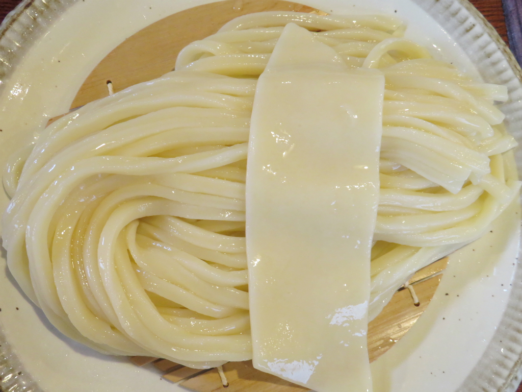 手打ちうどん さかもと 羽村 肉汁うどん 桂ファームさんのたまご天 ほか Return Of The Funky 麺 手打ちうどん さかもと 羽村 肉汁うどん 桂ファームさんのたまご天 ほか Return Of The Funky 麺