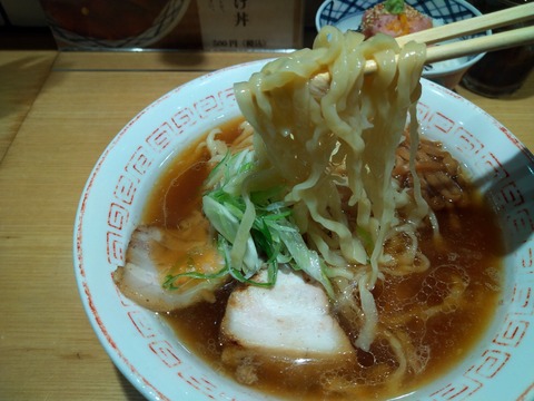 きたかた 醤油らーめん