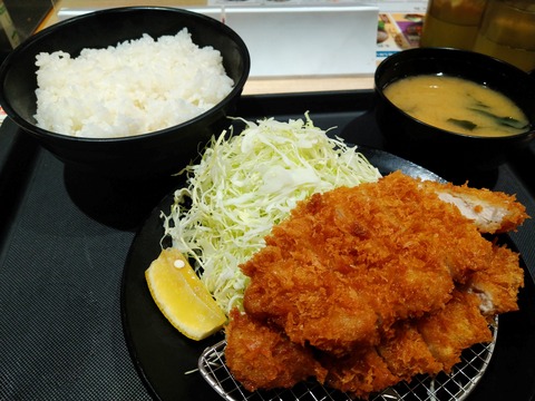 松のやのダブルロースかつ定食