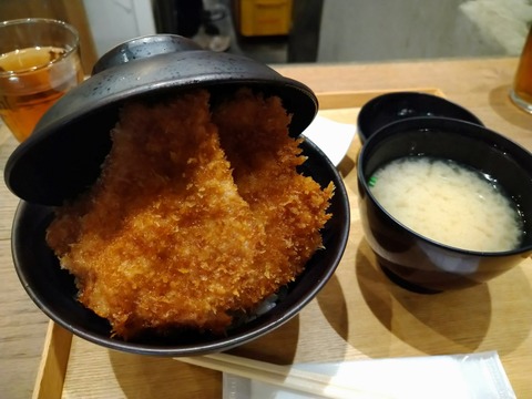 二段もりカツ丼