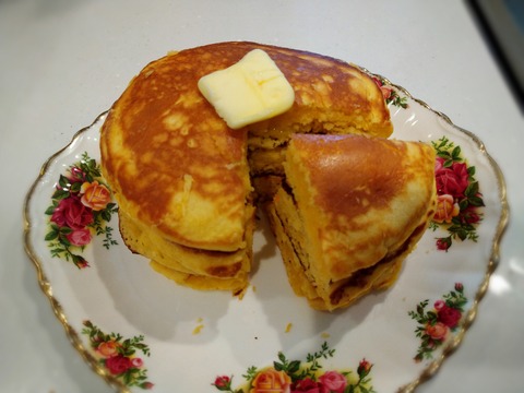 ホットケーキを切る