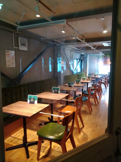 10°カフェ 2F