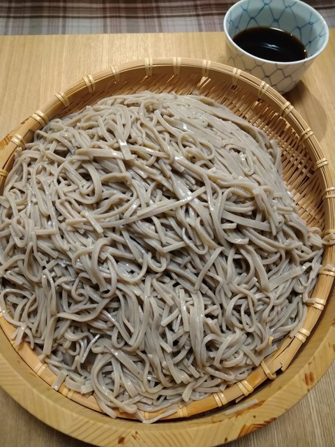 宗近の蕎麦で年越しそばをつくった。