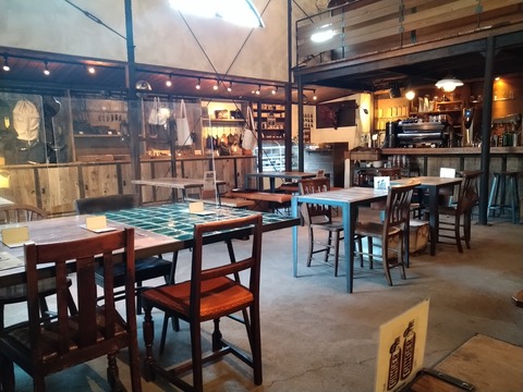 カフェソールツリー 店内 8