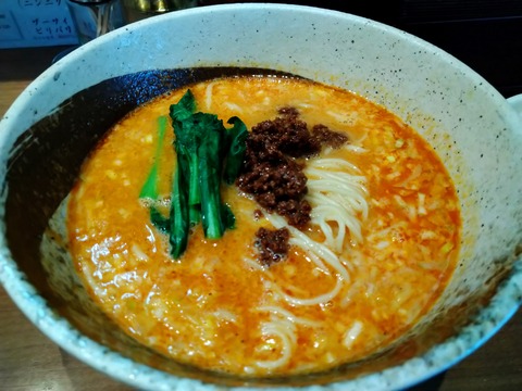 胡楼亭 担々麺