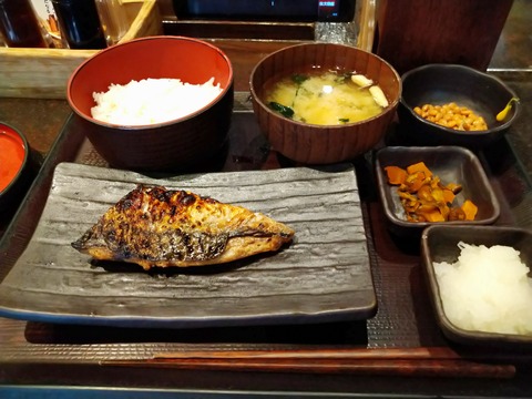 鯖の文化干し朝定食