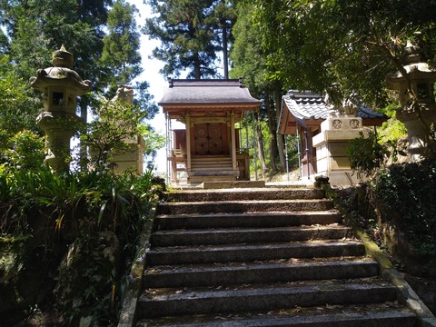 金保神社