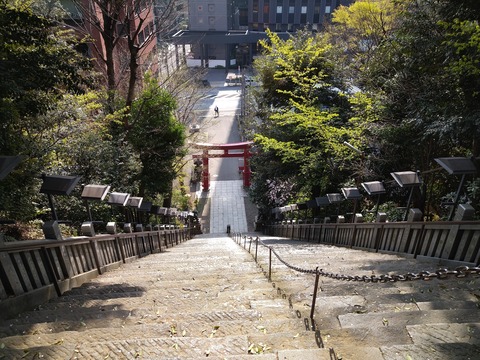 出世の階段を上り切る