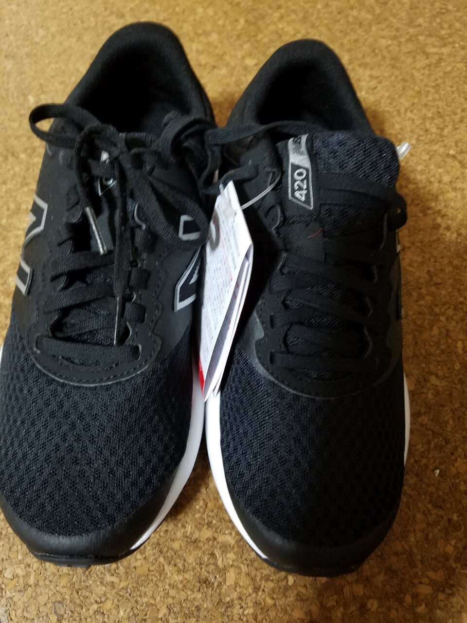 おすすめのウォーキングシューズは幅広2eのニューバランス4です まんてんブログ