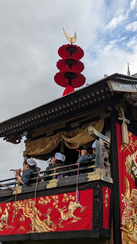 PXL_20251018_061558311