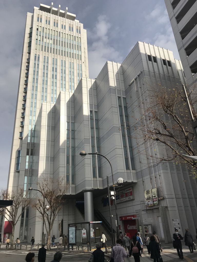 よこすか芸術劇場を視察 不動産コンサル猪俣淳 猪俣淳の不動産投資にまつわる100の話 プラス よこすか芸術劇場を視察 不動産コンサル猪俣淳 猪俣淳の不動産投資にまつわる100の話 プラス