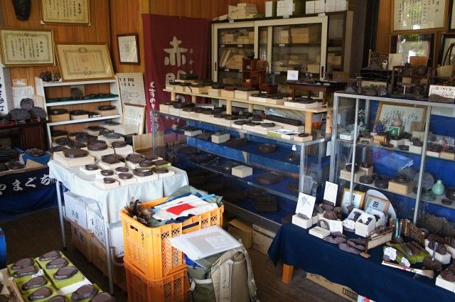【定価43000円】赤間硯 新品 赤間硯の里 くすのき製硯（楠製硯） : 文房四宝の情報