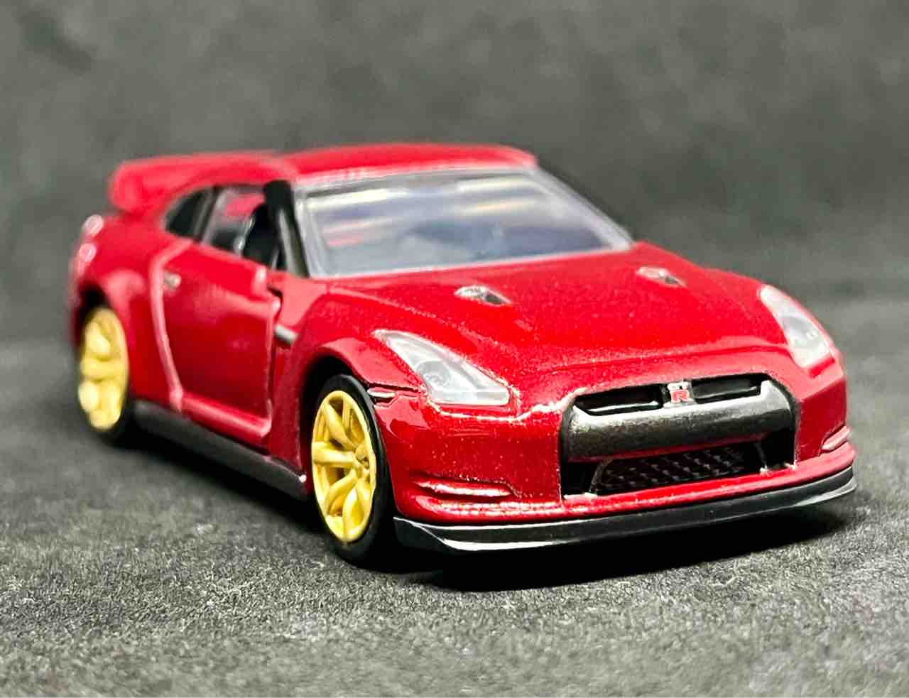 やっと我が家にも トミカプレミアム10周年記念キャンペーン 日産