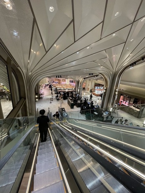 Unnzclj1RVOPHdX5AmkV7g