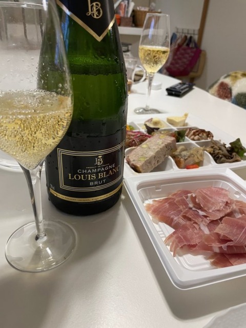 Zz0DwAEKT36piMUwqfAn1g