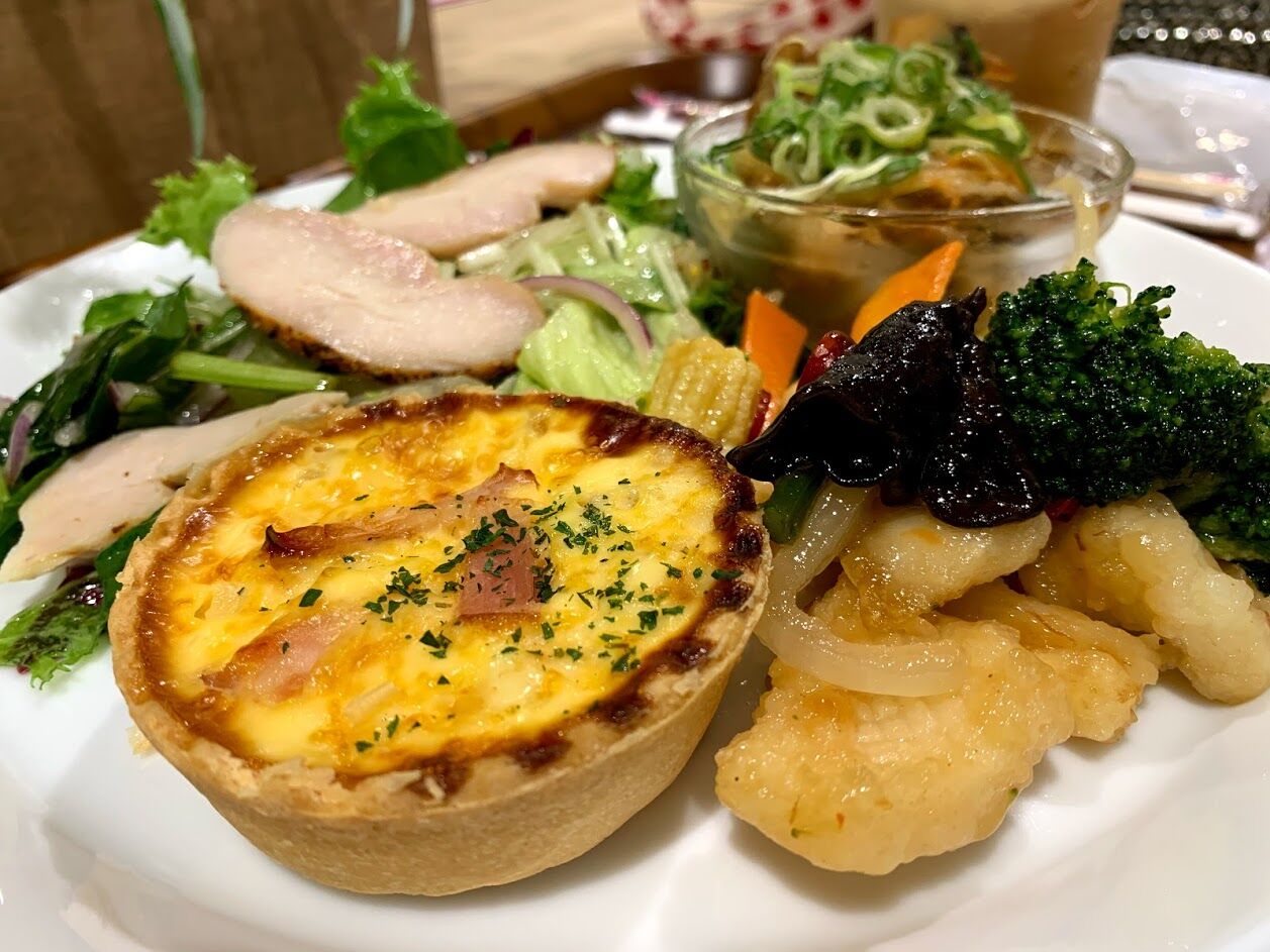 ジアウトレット広島でランチ The転勤族2 広島walker ジアウトレット広島でランチ The転勤族2 広島walker