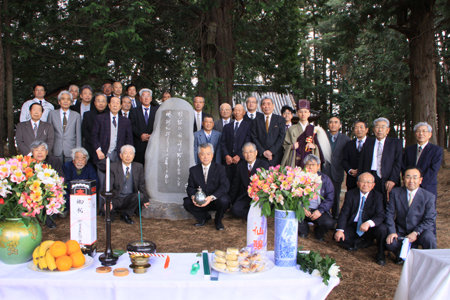 六道の森井月句碑建立 ほかいびと 井上井月顕彰会から最新のご案内