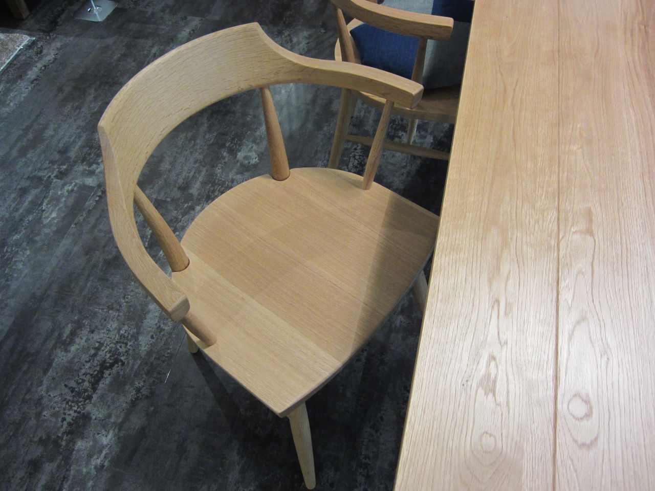 JAPAN INTERIOR STYLE sin BLOG : おしゃれな椅子専用座布団「おじゃみフラット」