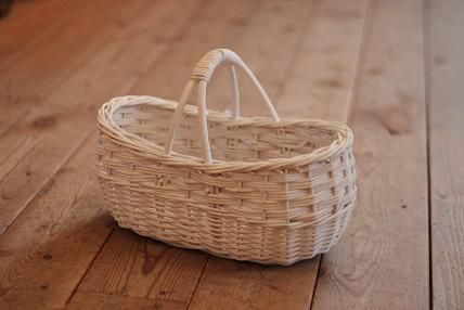 白いバスケット アンティム ティムの日記