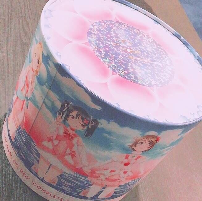 声優とキャラを並べる時代 豚の日常