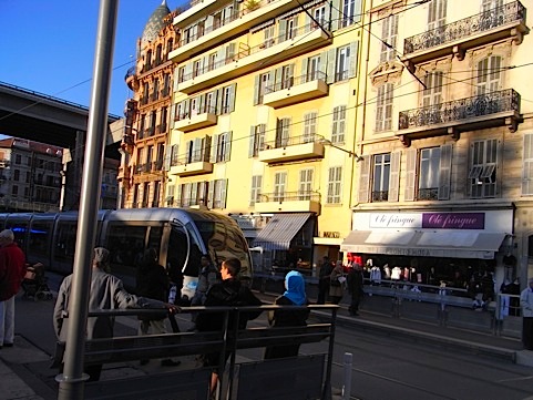 8e86ba40.jpg