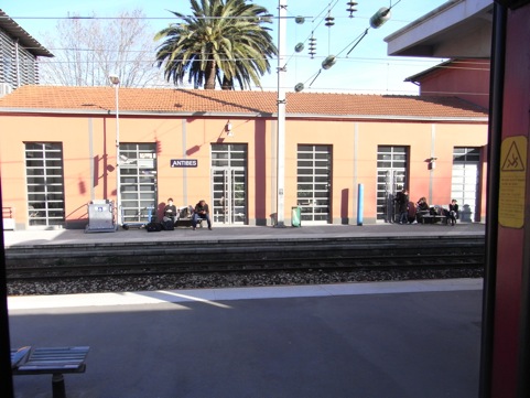 c04ff010.jpg