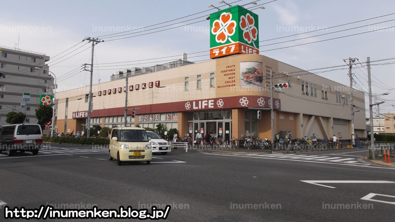 六町駅に行ってみました 足立区 イラスト 漫画描く犬さん 六町駅に行ってみました 足立区 イラスト 漫画描く犬さん