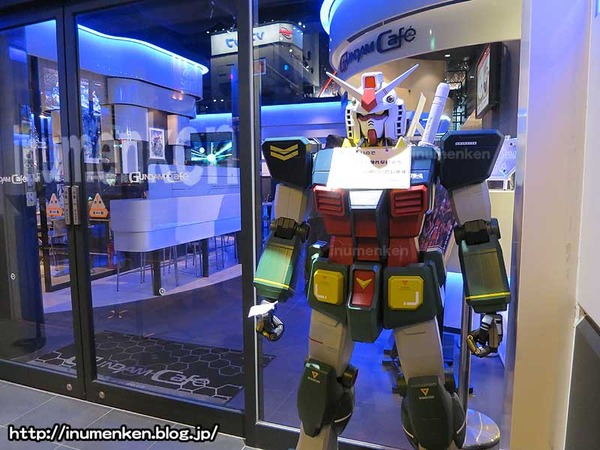 n_st_71(秋葉原「ガンダムカフェ」模型