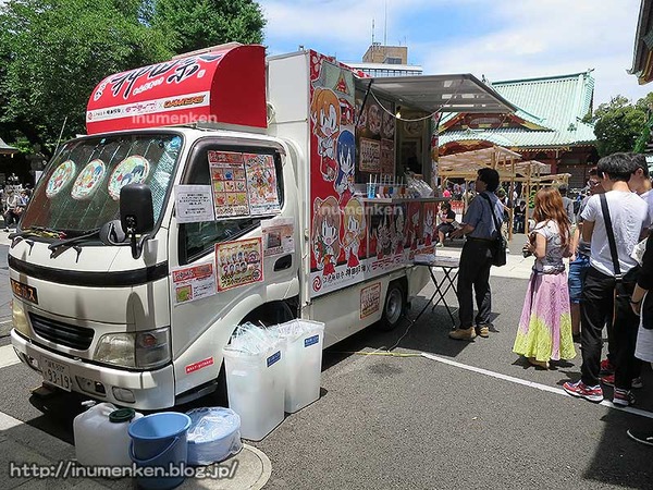 n_st_134(秋葉原の神社「神田明神」ラブライブカー