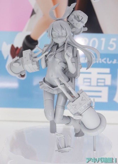 412