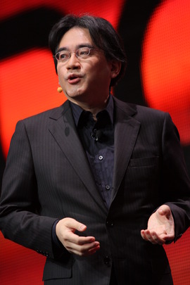 Satoru_Iwata_-_Game_Developers_Conference_2011_-_Day_2_(1)