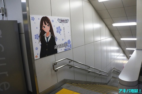 046