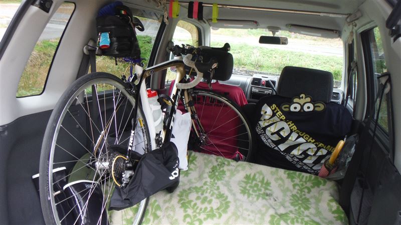自転車 が 2 台 積める 車