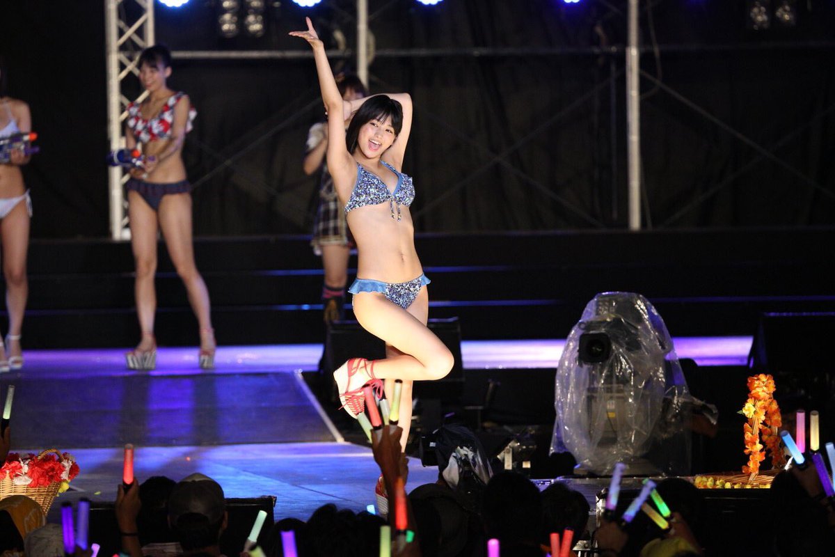 Ske 美浜海遊祭恒例の水着ファッションショー O ニュー速色々