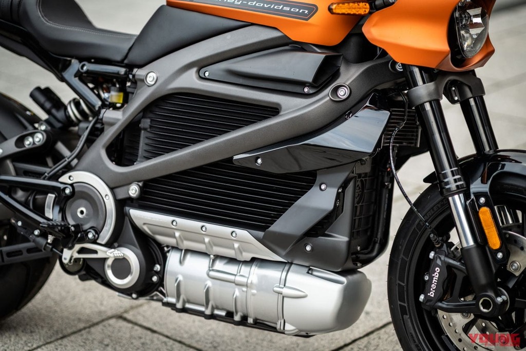 004_harley-davidson-livewire