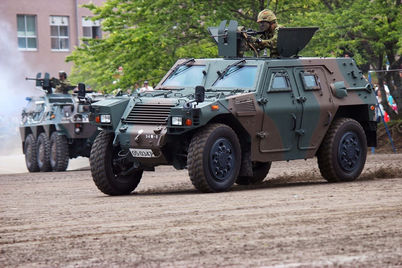 増加する軽装甲機動車の調達費 陸自の車両調達は適正なのか An Arms Watcher 世界の軍事情勢と武器貿易 増加する軽装甲機動車の調達費 陸自の車両調達は適正なのか An Arms Watcher 世界の軍事情勢と武器貿易