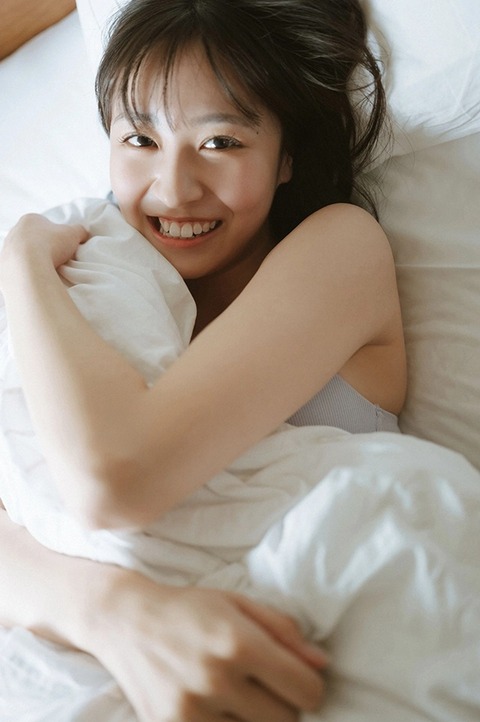 溝端葵ちゃん　その顔、好きになれって言ってる？8 (9)