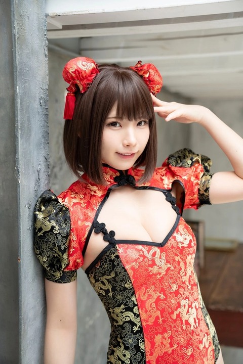 えなこちゃん　極彩色の乙女が目指した風景 (10)