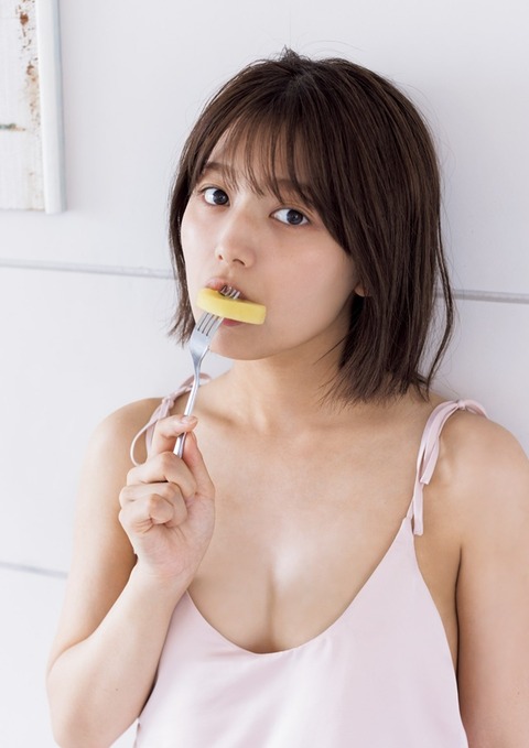 北野瑠華ちゃん　触れて、みる？ (9)