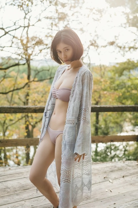 大久保桜子ちゃん　射抜くように美しい (1)