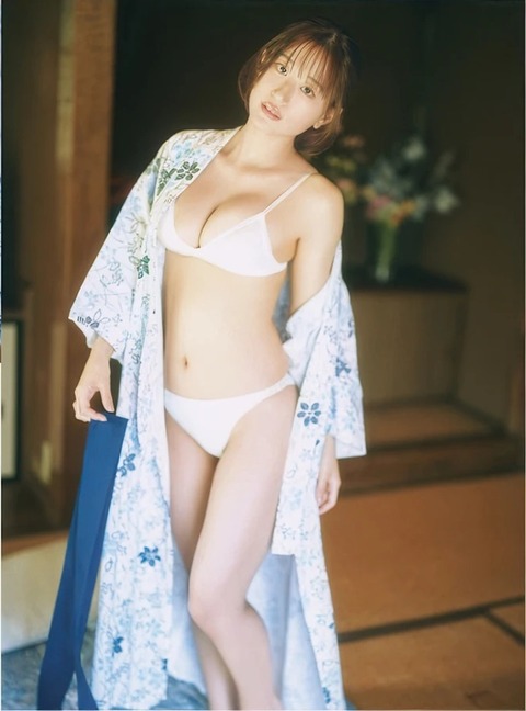 上西怜ちゃん　残暑お見舞い申し上げます (1)