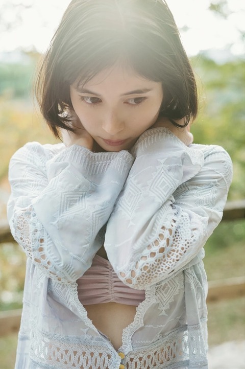 大久保桜子ちゃん　射抜くように美しい (6)